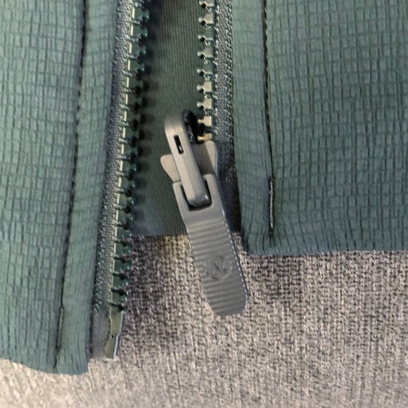 LULULEMON BOMBER JACKET ZIPPED - Picture 4 of 8